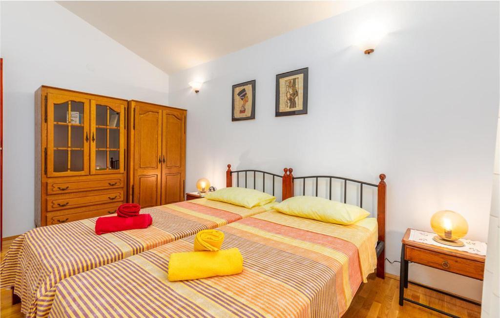 Villa Hacienda Rosemary Muntić Esterno foto